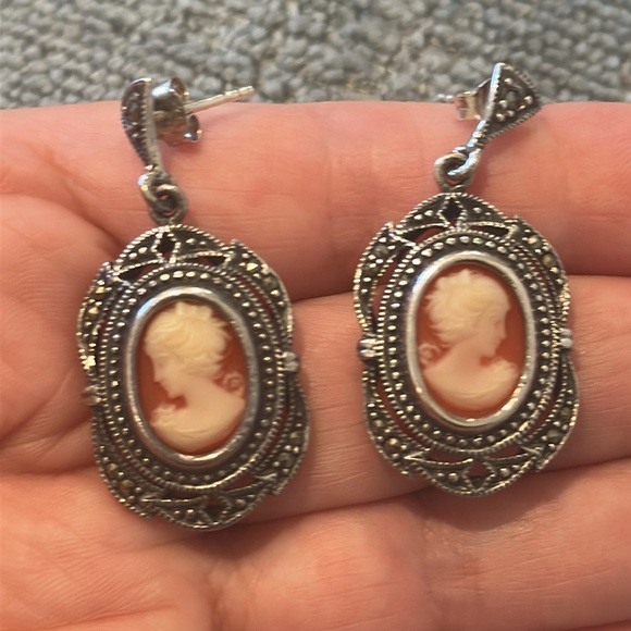 JTV Sterling Silver Cameo Earrings - Picture 6 of 6